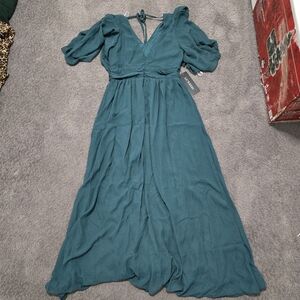 Fete Fantasy Dark Emerald Flutter Sleeve Maxi Dress